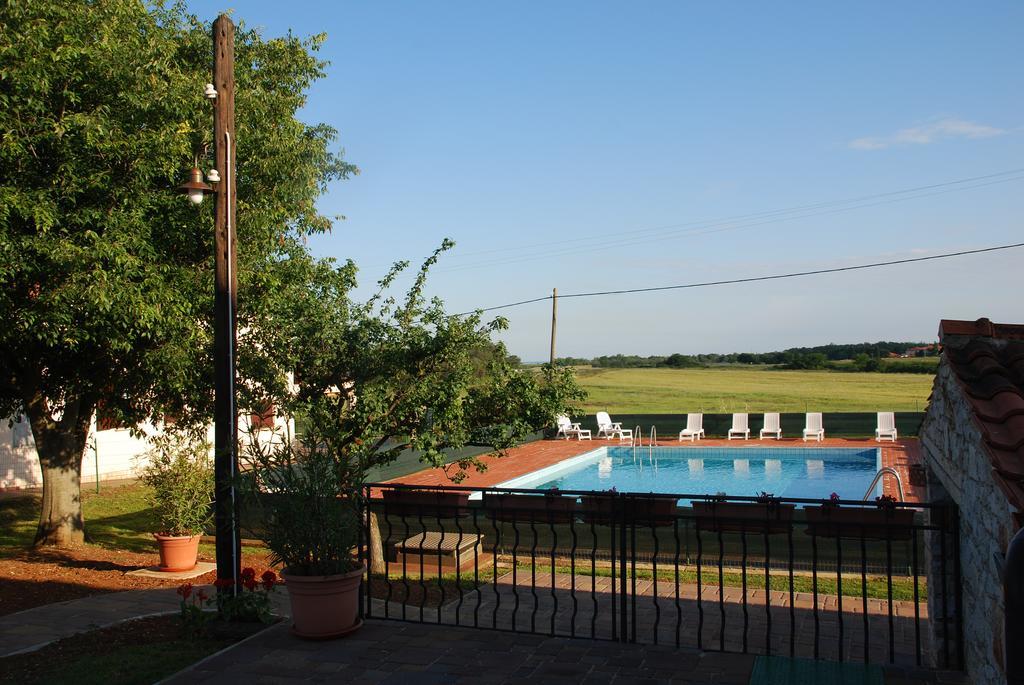 Holiday House Sweet Home Umag Eksteriør billede